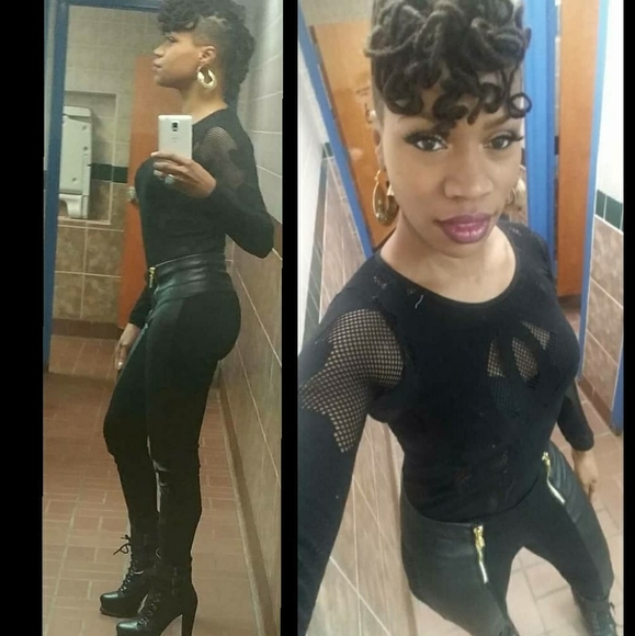 FASHION ASCENSION - Picture 2 of 8